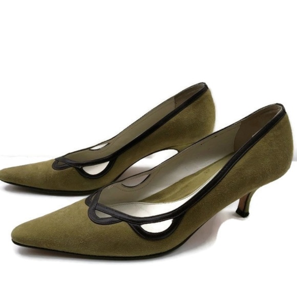 Banana Republic Suede Kitten Heel Pumps 6.5M, color olive - Picture 1 of 3